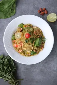 Quinoa_Kitchari_with_Caramelized_Red_Onions_Nourishing_Dish_Healthy_Meal_Aromatic_Quinoa_Bowl_Caramelized_Onion_Flavor_Wholesome_Legume_Dish_Nutritious_Grain_Hearty_Kitchari_Delightful_Dish_Homemade_Goodness_Ayurvedic_Food_Ayurveda